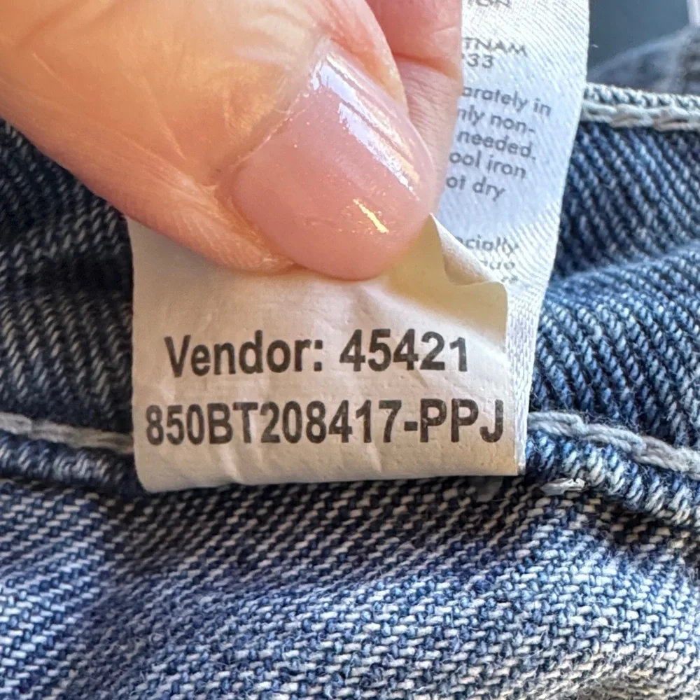 Women’s Blue Denim Cargo Jeans size 24 like new - Picture 5 of 5